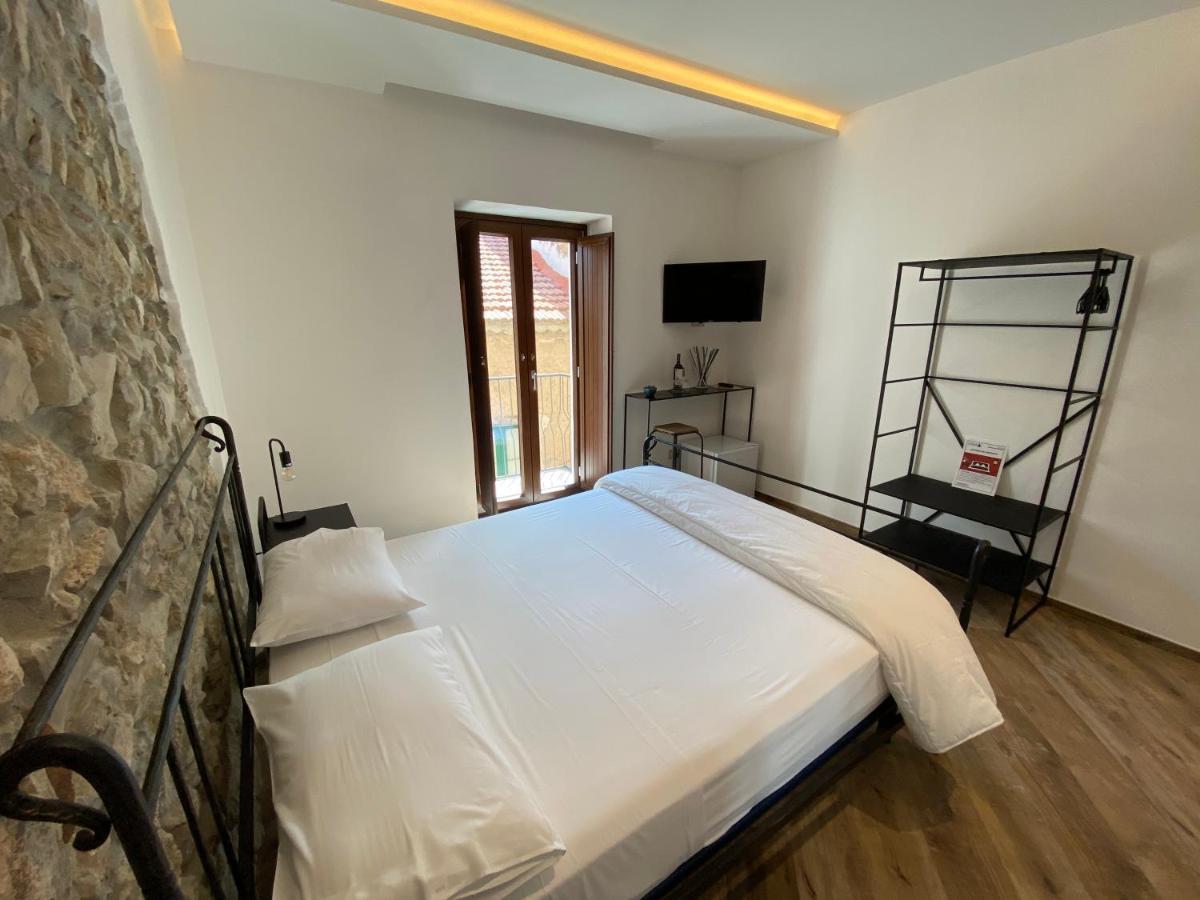 كاباتشو - بايستوم L'Orologio Bed & Breakfast المظهر الخارجي الصورة