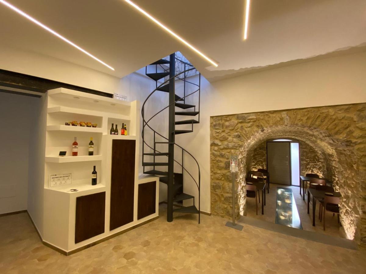 كاباتشو - بايستوم L'Orologio Bed & Breakfast المظهر الخارجي الصورة