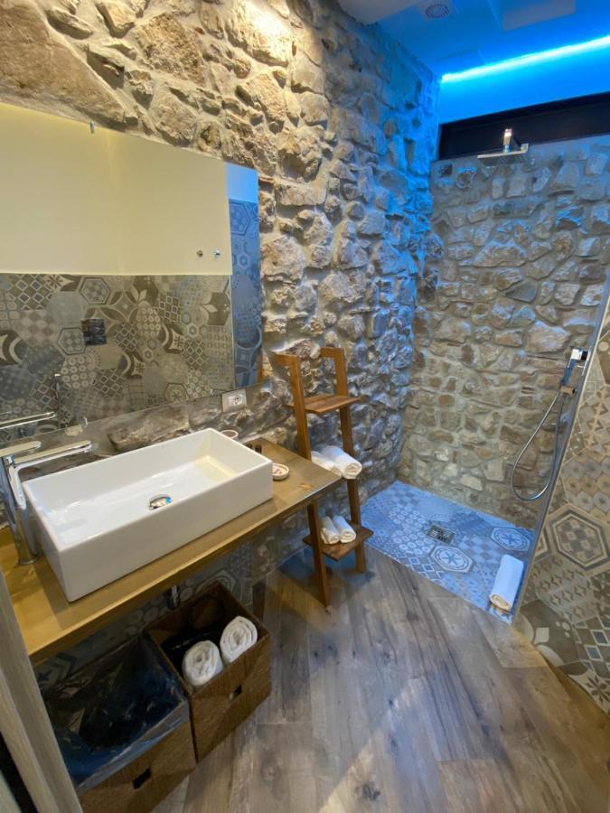 كاباتشو - بايستوم L'Orologio Bed & Breakfast المظهر الخارجي الصورة