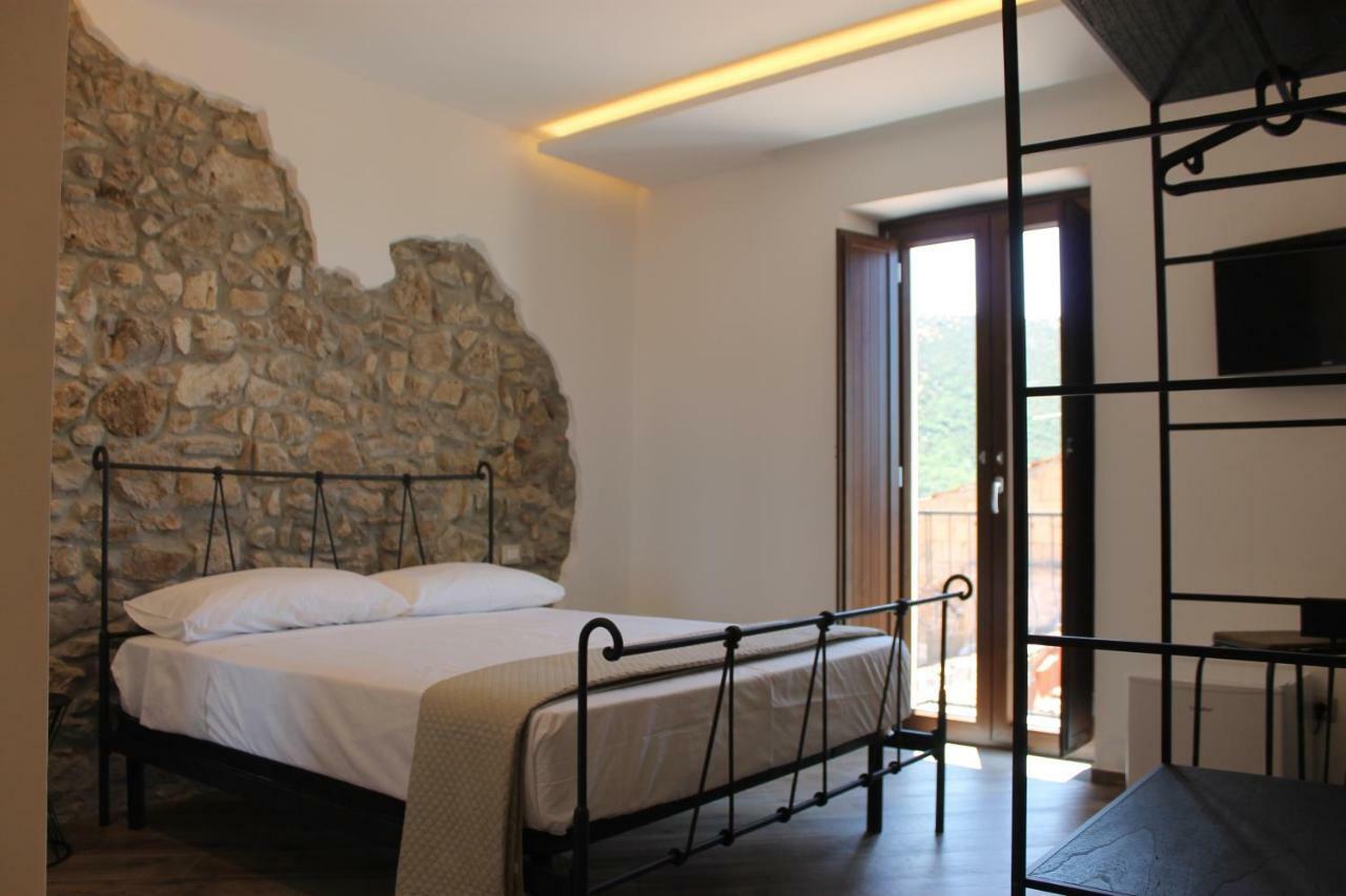 كاباتشو - بايستوم L'Orologio Bed & Breakfast المظهر الخارجي الصورة